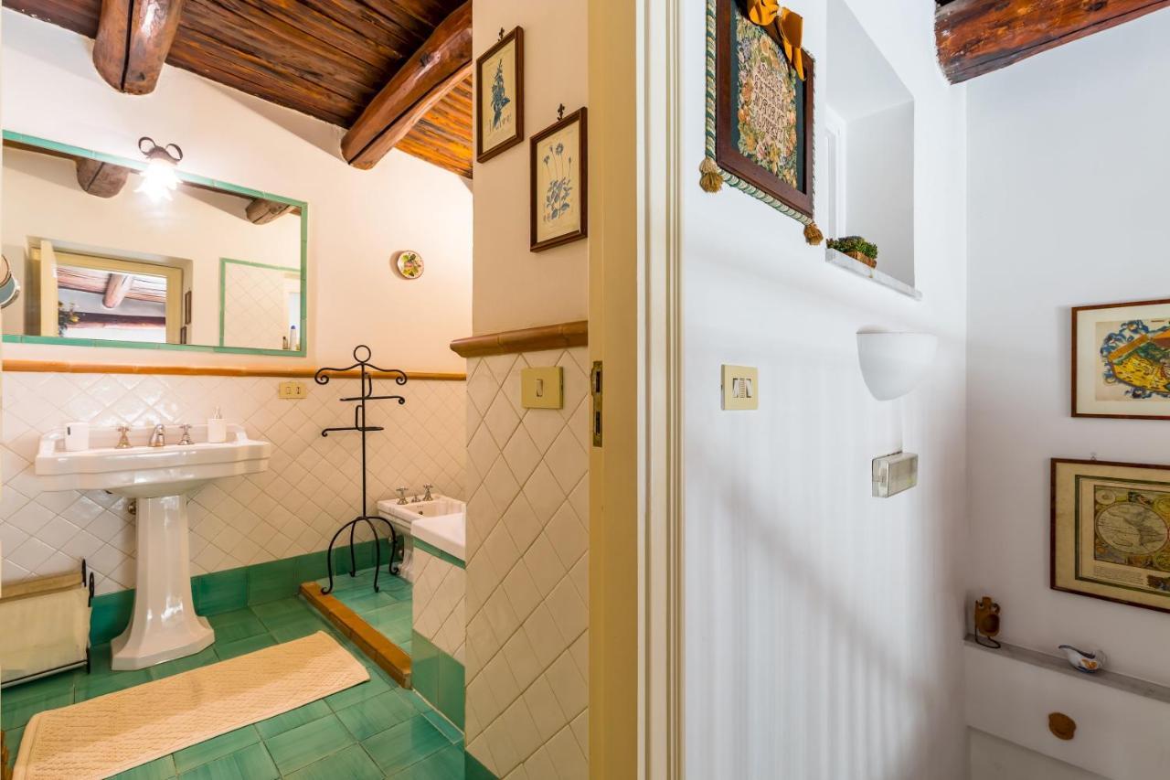 Residenza Capano Charming House By Napoliapartments Extérieur photo