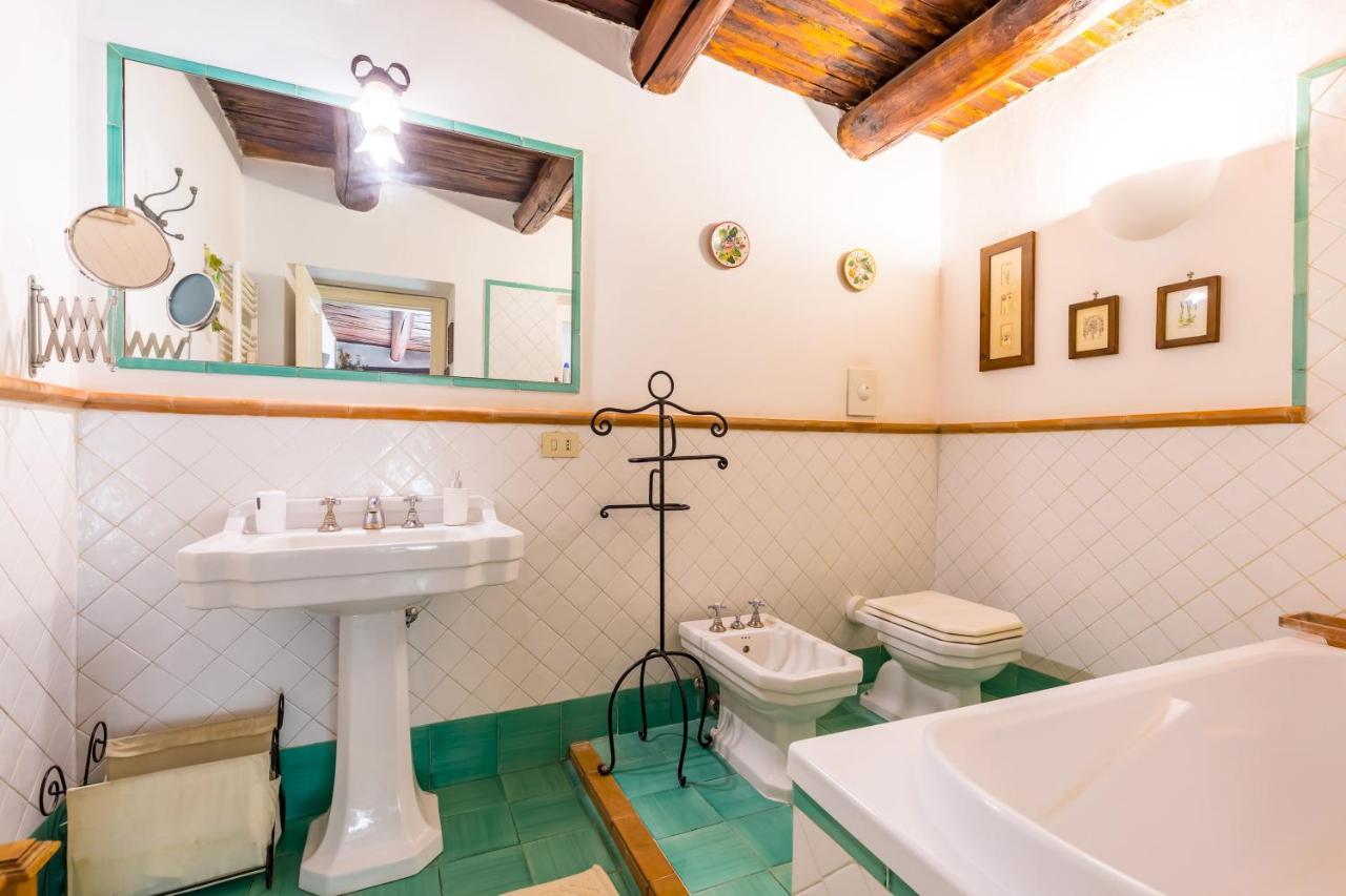 Residenza Capano Charming House By Napoliapartments Extérieur photo